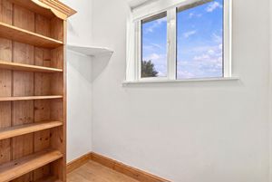 Photo 21- click for photo gallery